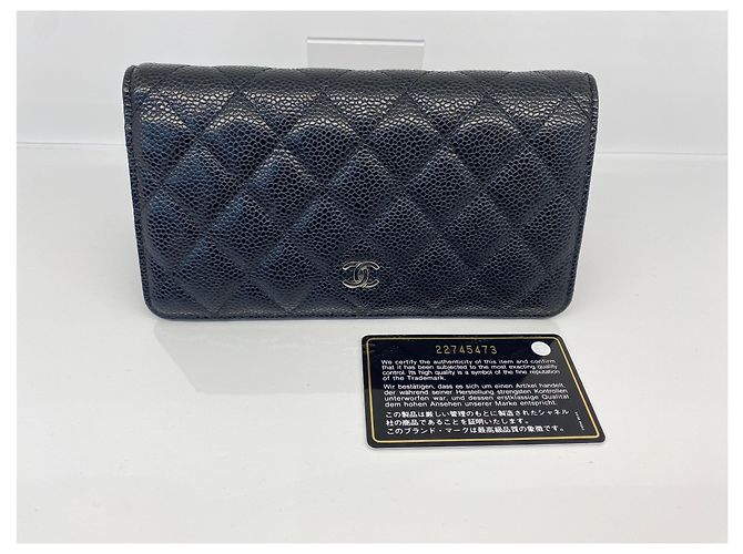 Chanel Langer Geldbeutel in Silberton Caviar Flap Weiß - Ansicht 13