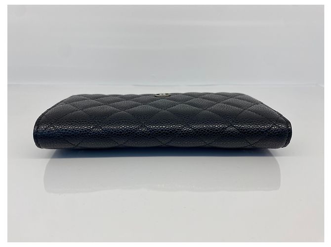 Chanel Langer Geldbeutel in Silberton Caviar Flap Weiß - Ansicht 6