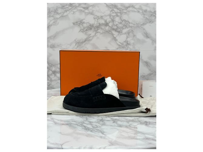 Hermès Mule Go in scamosciato nero - vista 3