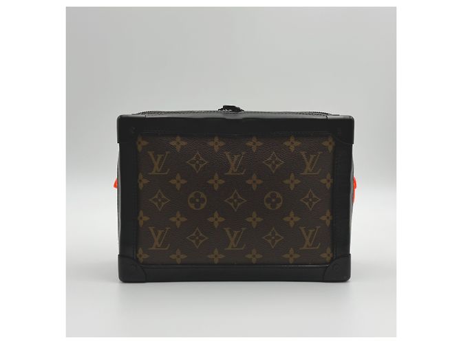 Louis Vuitton Borsa a tracolla in tela Mackassar Monogram Soft Trunk Marrone - vista 4