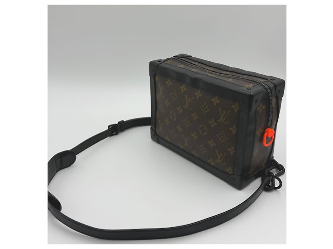 Louis Vuitton Borsa a tracolla in tela Mackassar Monogram Soft Trunk Marrone - vista 8