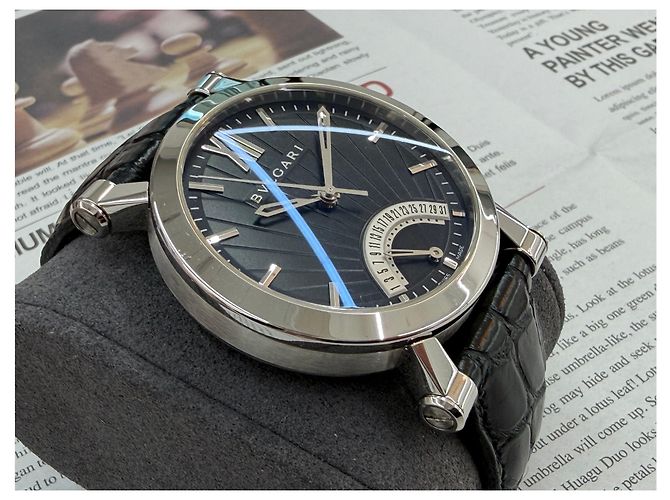 Bulgari Relógio de couro preto Sotirio Retrograde - vista 3