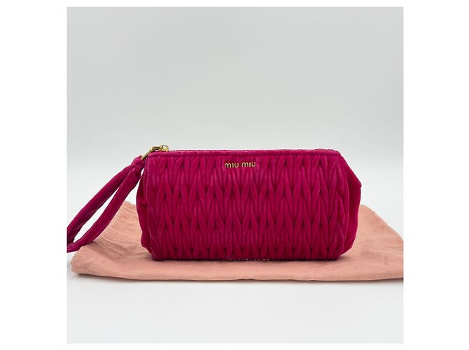 Miu Miu Pochette in velluto trapuntato rosa con tracolla - vista 2