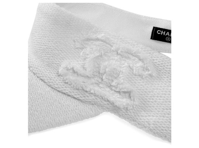 Chanel Sombrero de sol de algodón blanco con logo CC Coco para mujeres - vista 7