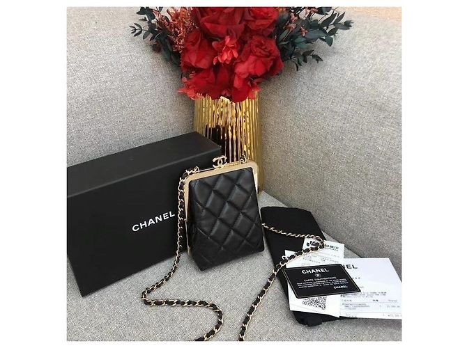 Chanel Bolso de Cadena Rana Negro y Dorado - vista 4