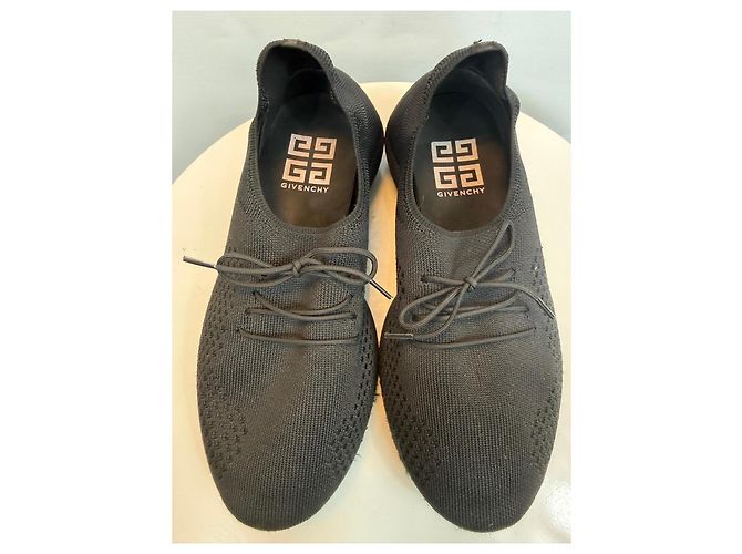 Schwarze Strick-Sneaker von Givenchy - Ansicht 3