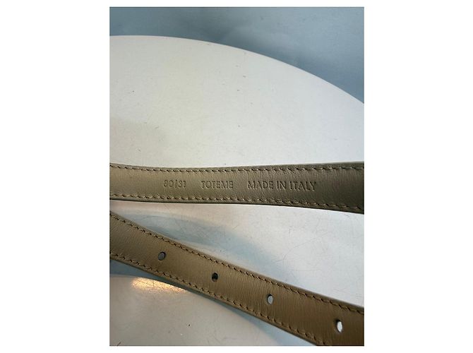 Totême Beige lackleder Gürtel von Toteme mit goldener Schnalle - Ansicht 3