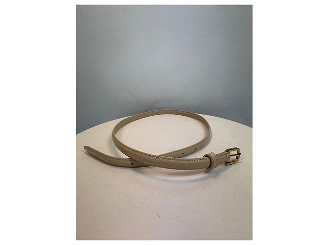 Totême Beige lackleder Gürtel von Toteme mit goldener Schnalle - Ansicht 5