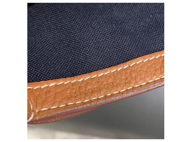Sac à main Hermès Love Hermes Steve petit cuir marron doré - vue 8