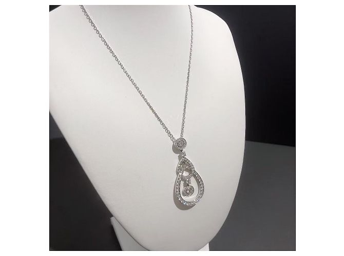 Boucheron Platin Diamant Halskette Wassertropfen Form 2.07 ct Silber - Ansicht 6