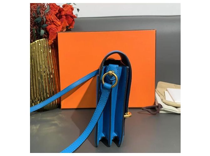 Borsa Hermès Loveuris 19 in pelle blu tanzanite - vista 2