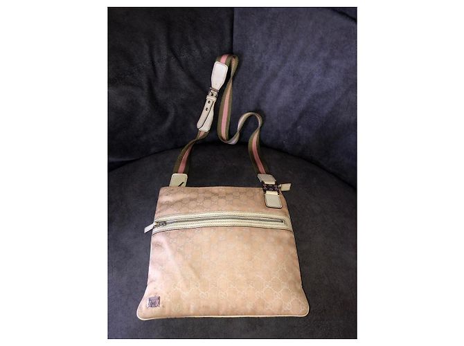 Borsa a spalla Gucci GG Canvas Beige - vista 4