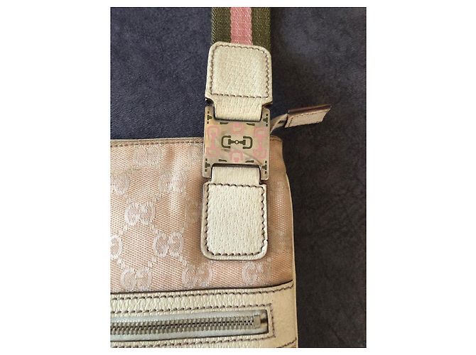 Borsa a spalla Gucci GG Canvas Beige - vista 5