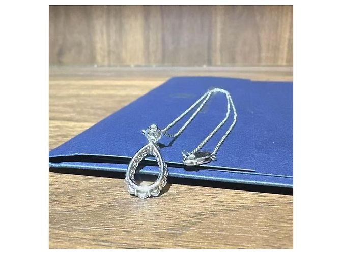 Collana Harry Winston Diamond Loop Medium Single-Ring in diamante Argento - vista 3