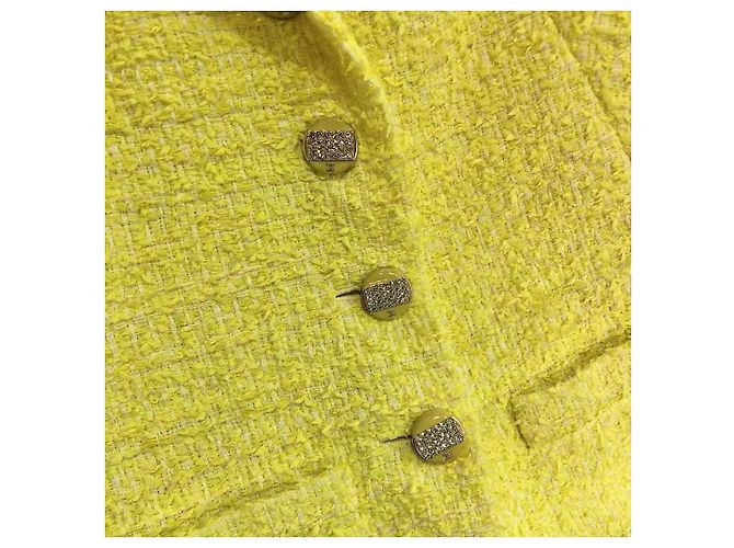 Casaco Chanel de tweed amarelo limão - vista 3