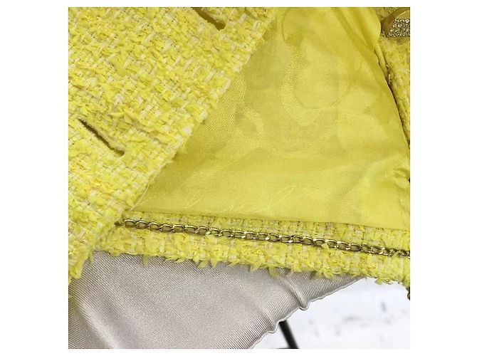 Casaco Chanel de tweed amarelo limão - vista 6