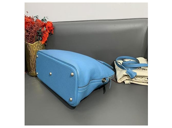 Borsa Hermès Lovecraft 35 in pelle blu denim - vista 3
