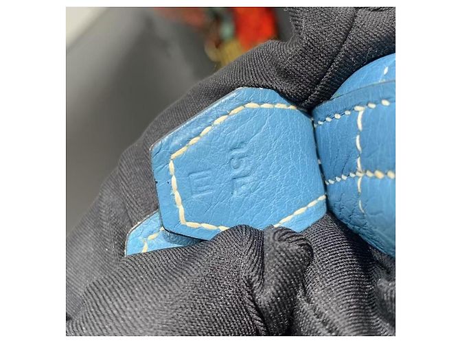Borsa Hermès Lovecraft 35 in pelle blu denim - vista 6