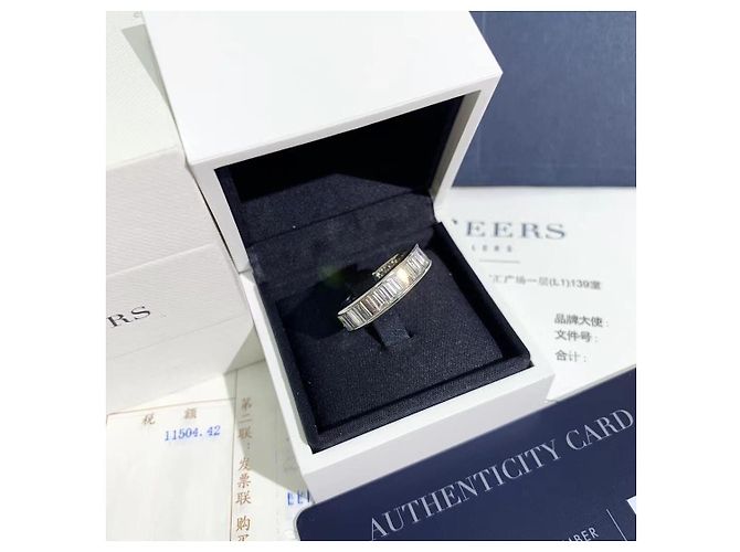 Anello De Beers in oro bianco con madreperla e diamanti Argento - vista 3