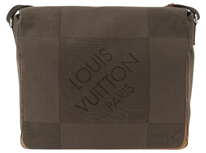LOUIS VUITTON Borsa a Spalla Messaggero Damier Geant Tail M93030 LV Auth 176308 - vista 13