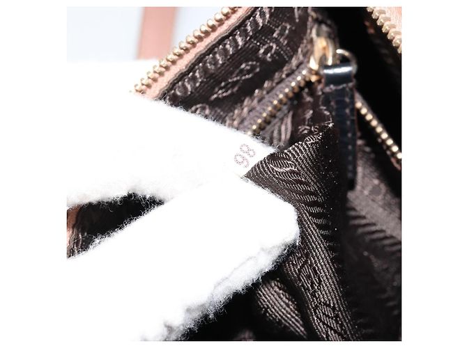Bolso Accesorio Prada Nylon Rosa Oro Auth 175840 Dorado - vista 12