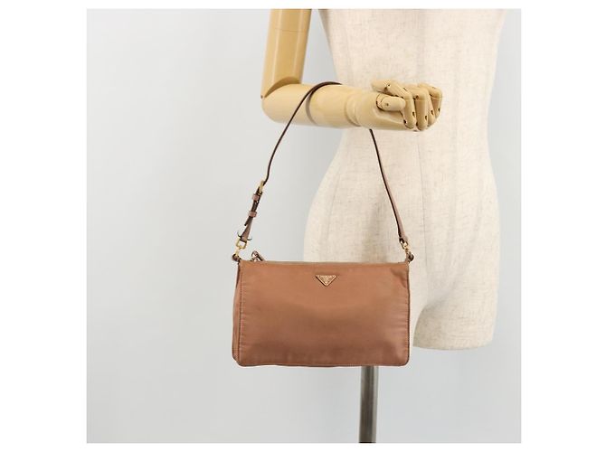 Bolso Accesorio Prada Nylon Rosa Oro Auth 175840 Dorado - vista 23