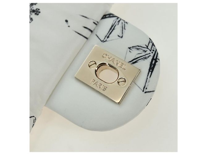 CHANEL Matelassé 26 Borsa a Spalla con Catena Nylon Bianco Oro CC Auth 176536SAV D'oro - vista 21