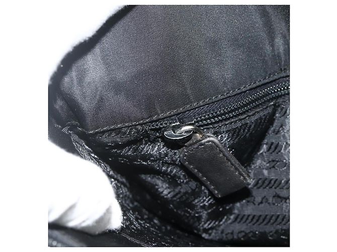 Tote PRADA Kettentasche Nylon Schwarz Silber Auth bs34649 - Ansicht 22