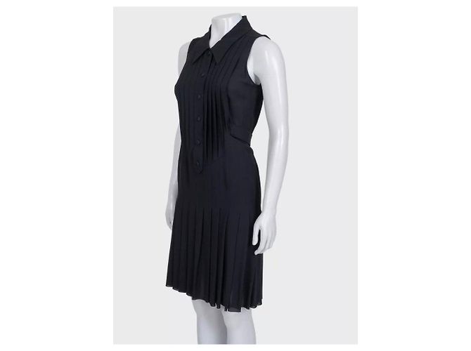 Vestido plissado de seda preta Chanel tamanho 34 usado - vista 2