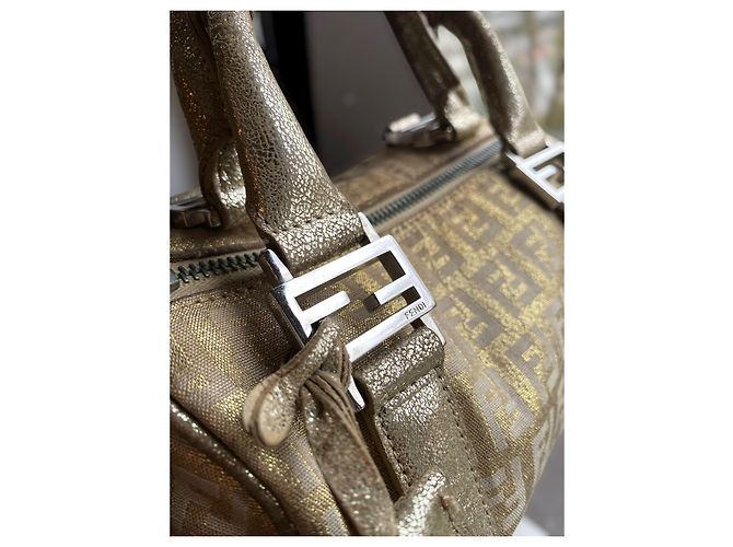Fendi Borsa Boston Bauletto Mini Zucchino Forever D'oro - vista 3