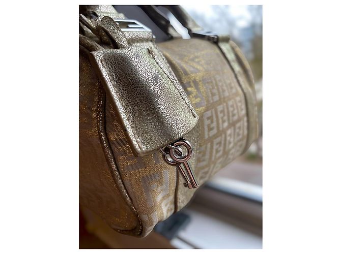 Fendi Borsa Boston Bauletto Mini Zucchino Forever D'oro - vista 7