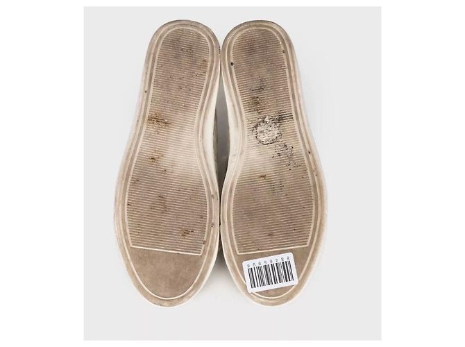 Baskets basses perforées blanches avec logo Chanel Taille 35,5 d'occasion - vue 5