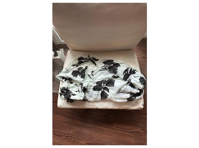 Autre Marque Foulard Manila Grace in cotone con stampa floreale nero e azzurro Bianco - vista 8