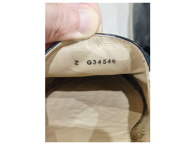 Schwarze Lackleder-Espadrilles von Chanel - Ansicht 9