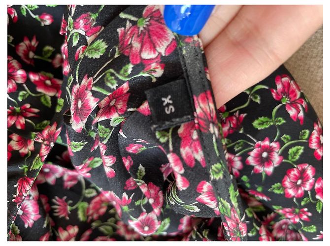 The Kooples Sommerkleid mit rosa und schwarzen Blumen Pink Grün - Ansicht 3