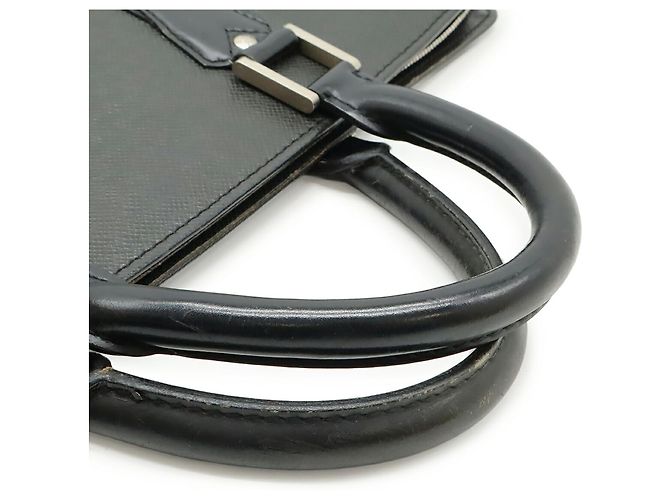 Bolso Louis Vuitton Taiga Port Document Rosan Gris - vista 5