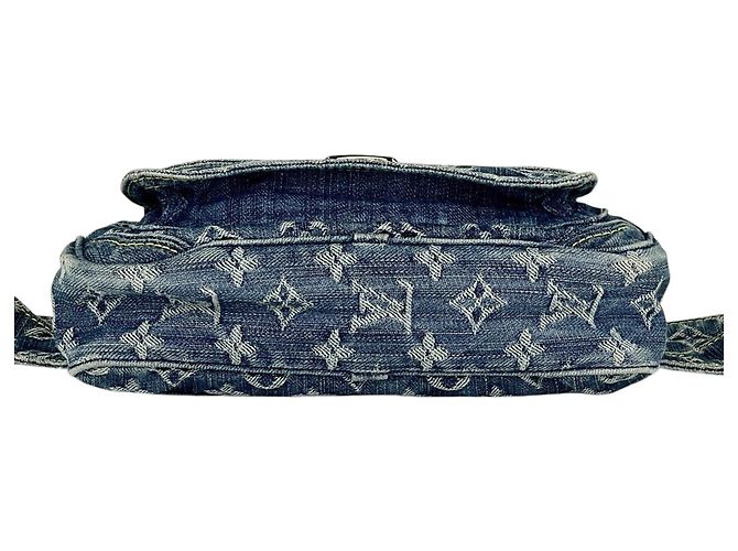 Bumbag in denim Monogram Louis Vuitton Blu - vista 5