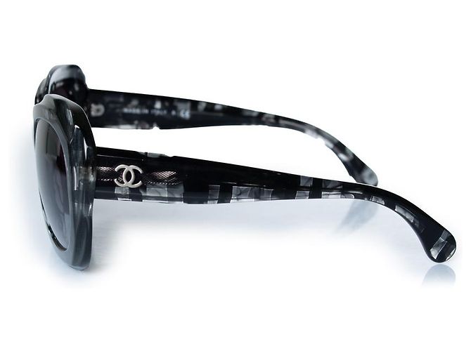 Chanel, lunettes de soleil surdimensionnées grises - vue 5