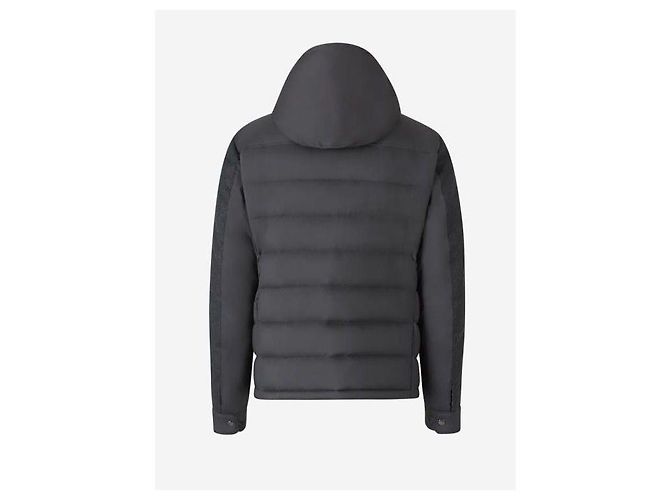 Moncler Vallanta Short Down Jacket Black - view 4