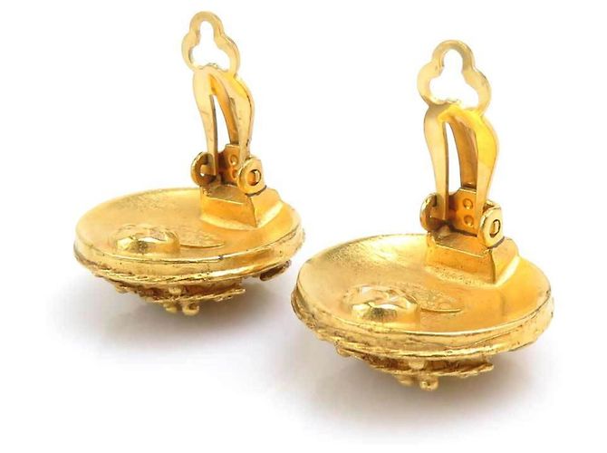 Timeless Orecchini a clip dorati Chanel D'oro - vista 5