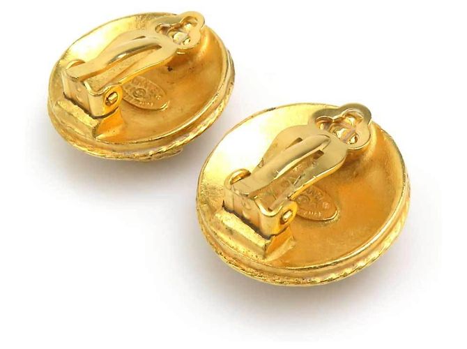 Timeless Orecchini a clip dorati Chanel D'oro - vista 6