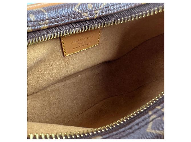 Braune Monogramm Schultertasche Louis Vuitton - Ansicht 5