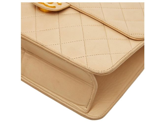 Borsa a spalla matelassé Chanel Coco Mark Beige - vista 4