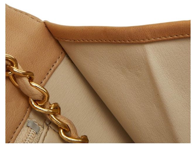 Borsa a spalla matelassé Chanel Coco Mark Beige - vista 8