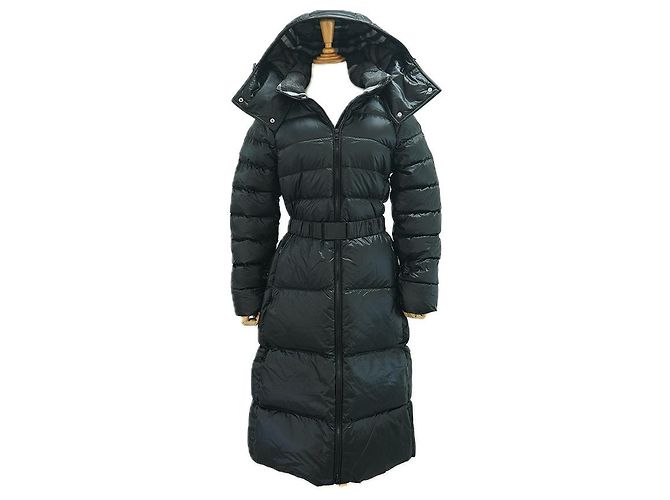 Burberry Casaco longo acolchoado com cinto para mulher em nylon preto com capuz destacável - vista 18