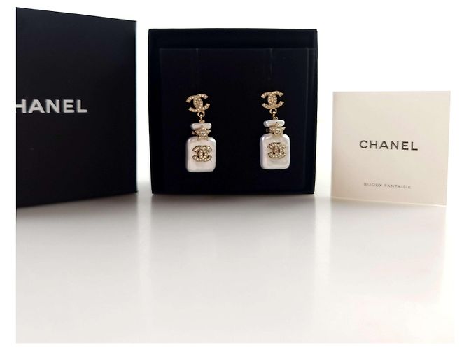 Chanel Pendientes de perlas CC Multicolor - vista 5