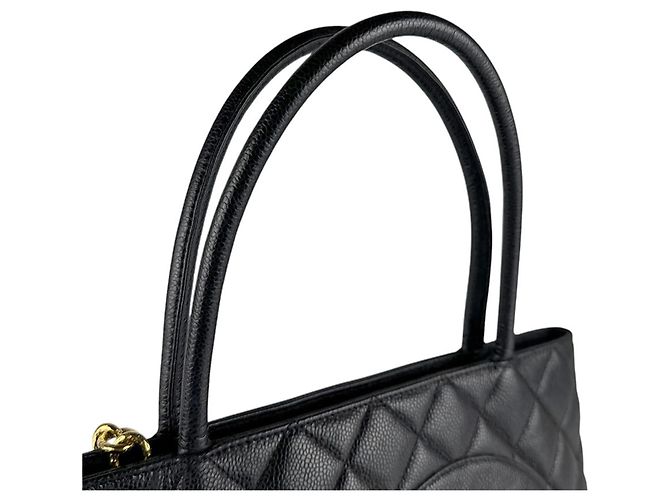 Timeless Borsa Chanel Reissue Tote in pelle caviar nera Nero - vista 10