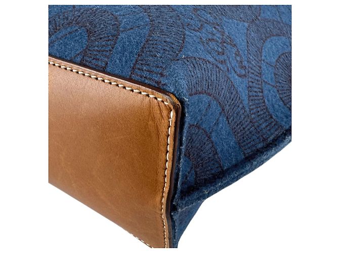 Hermès Borsa a spalla in pelle feltro Hermes Karimi MM Marrone Blu - vista 9