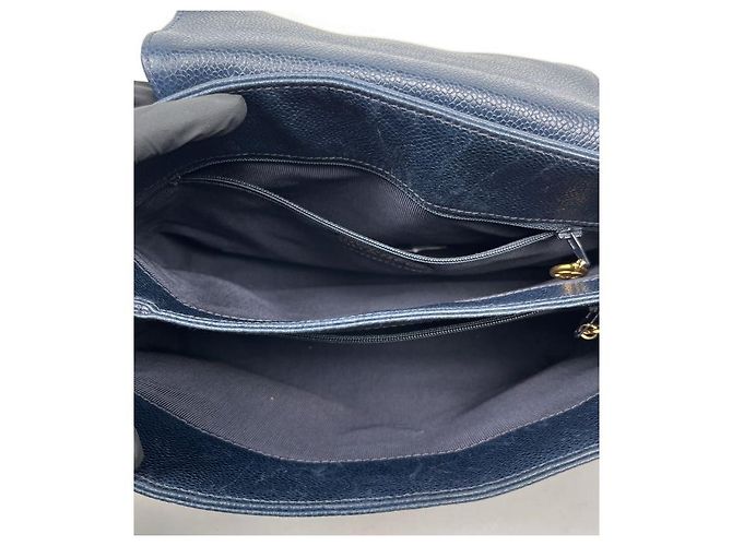 Chanel Borsa a tracolla con catena Caviar CC blu navy - vista 11