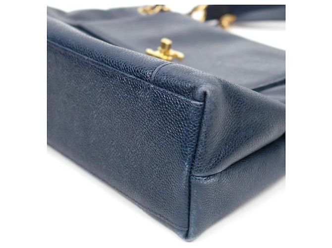 Chanel Borsa a tracolla con catena Caviar CC blu navy - vista 6